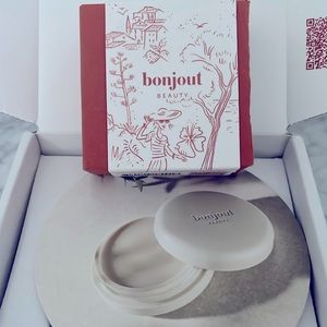 Bonjout full size 1.05 oz